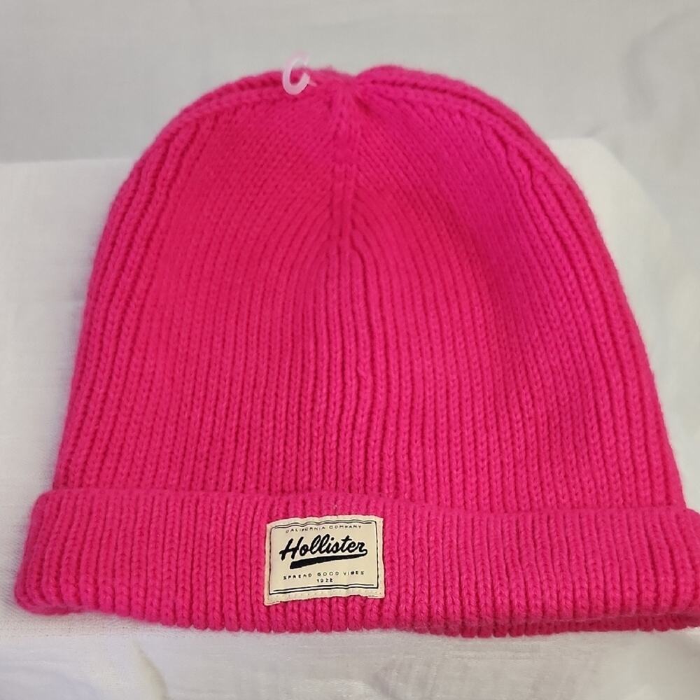 NWOT Hollister Vibrant Pink Beanie